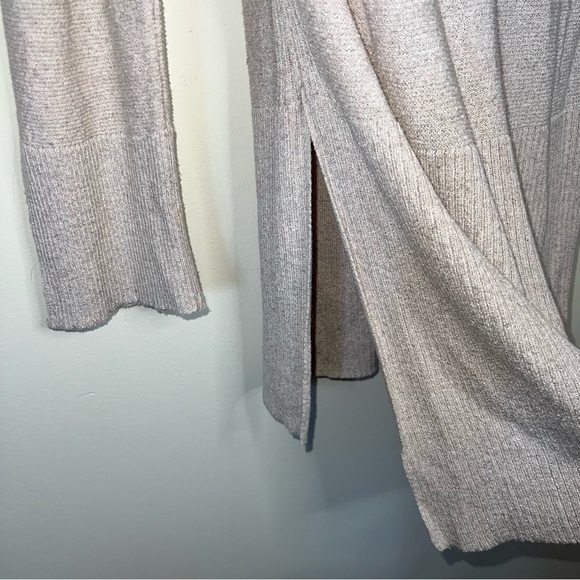 Free People Criss Cross Knot Side Slit Sweater Size Medium - Picture 3 of 11